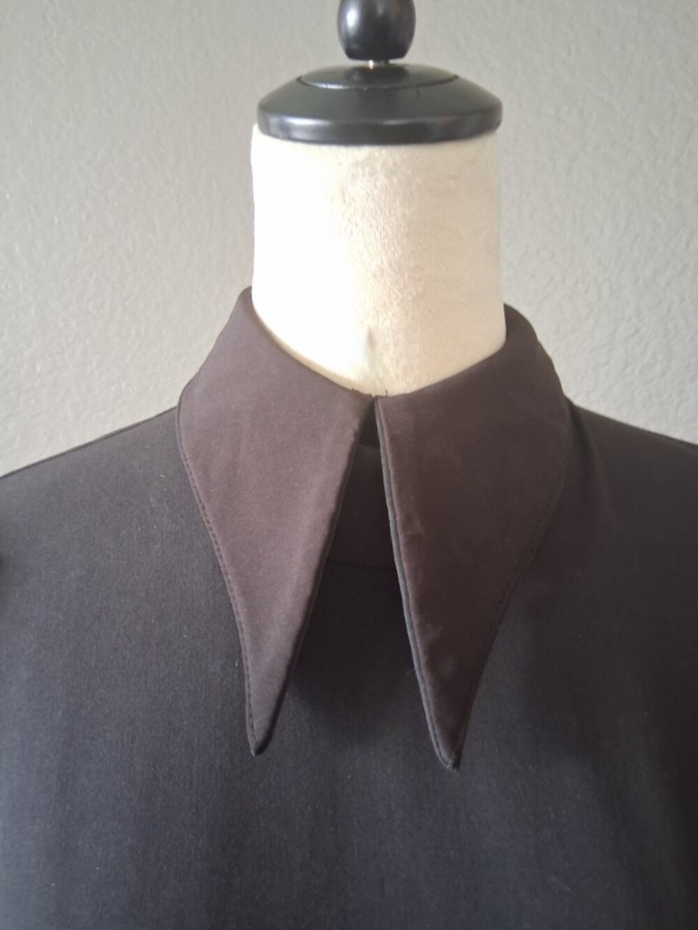 Dicontinued Deandri Nosferatu Dress Small (collar included) - Picture 5 of 8